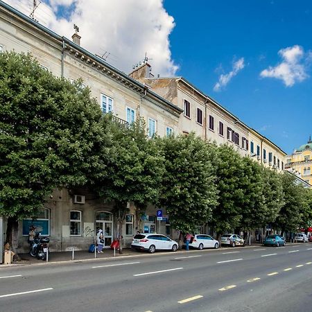 Apartments Carpathia Rijeka Ngoại thất bức ảnh