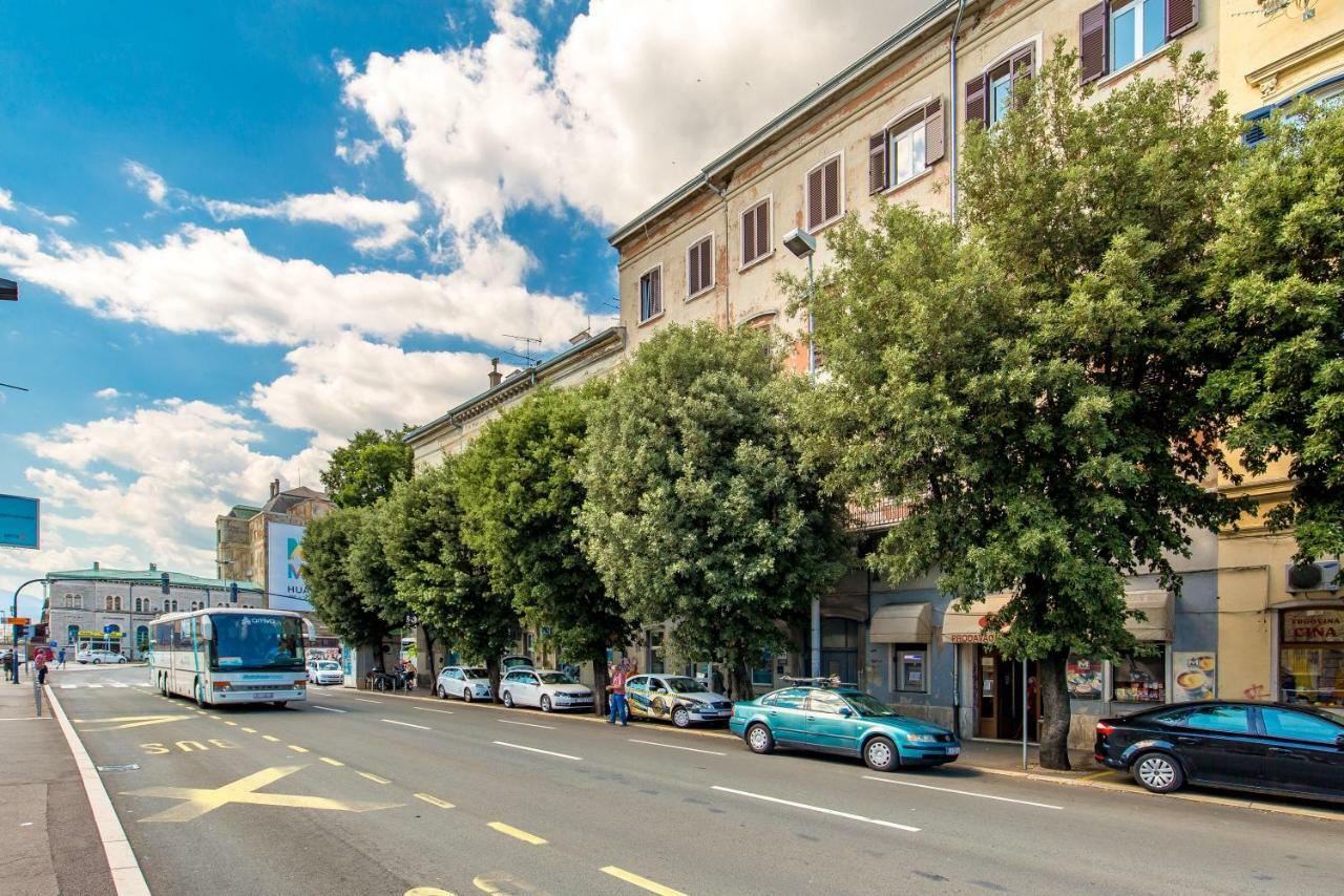 Apartments Carpathia Rijeka Ngoại thất bức ảnh