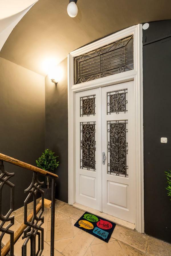 Apartments Carpathia Rijeka Ngoại thất bức ảnh