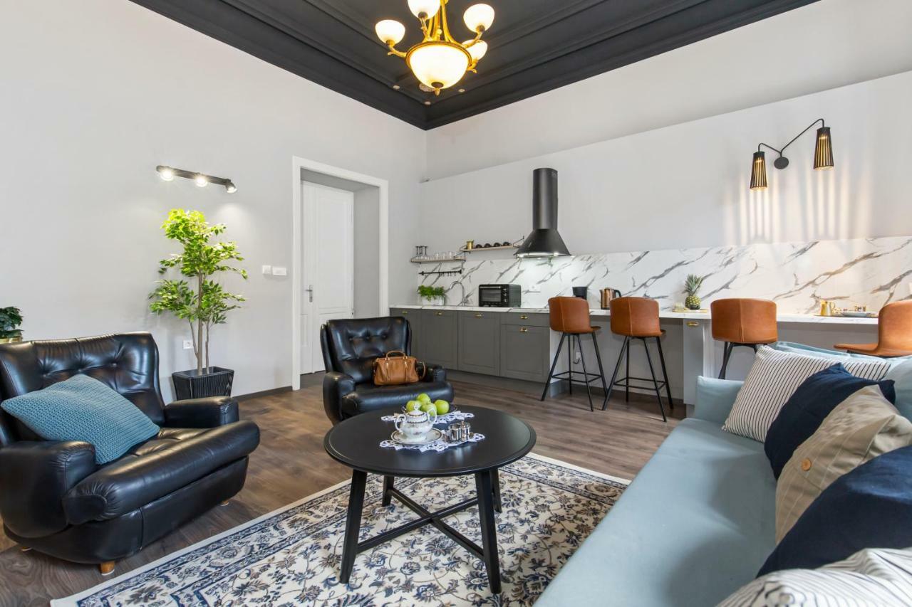 Apartments Carpathia Rijeka Ngoại thất bức ảnh