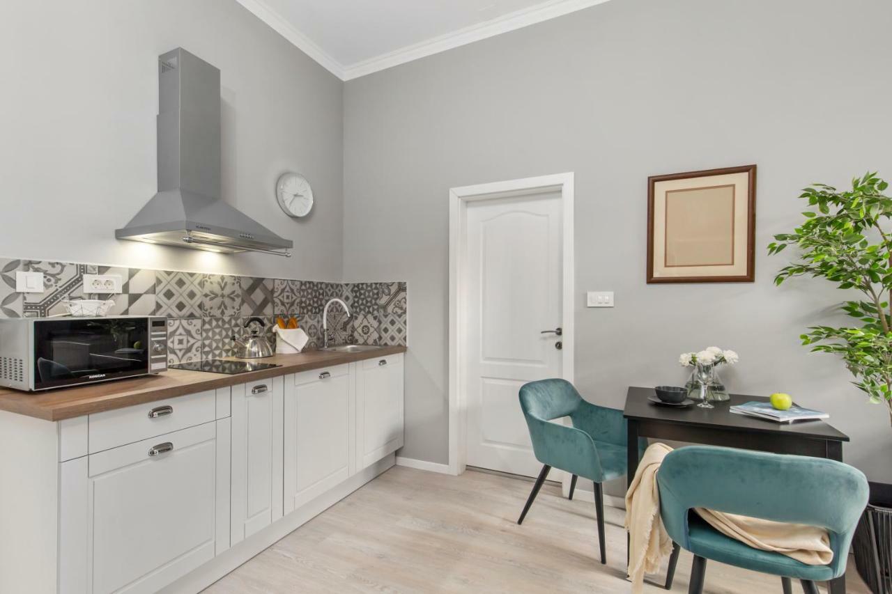 Apartments Carpathia Rijeka Ngoại thất bức ảnh